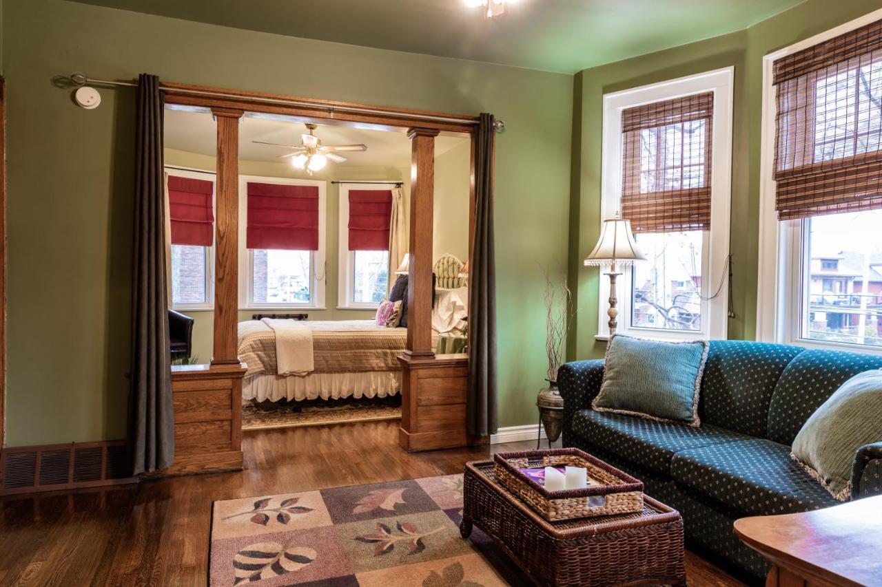 A Hidden Gem Bed And Breakfast Windsor Exteriér fotografie