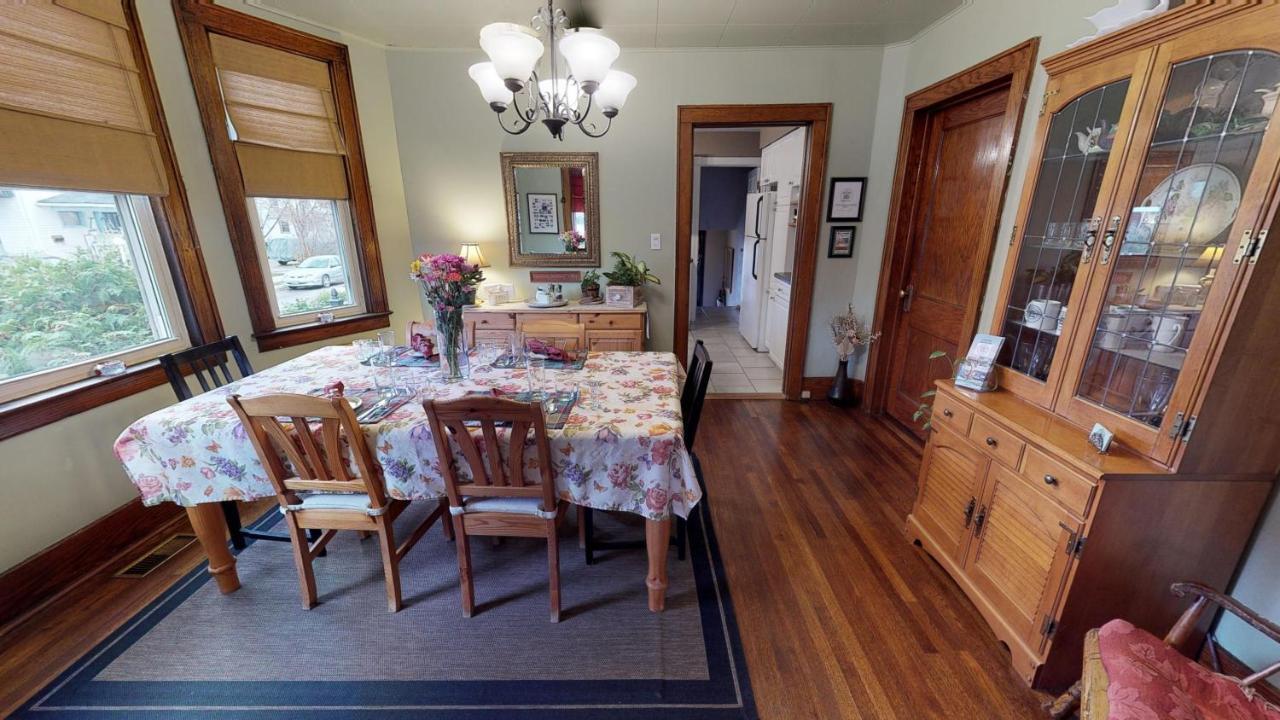A Hidden Gem Bed And Breakfast Windsor Exteriér fotografie