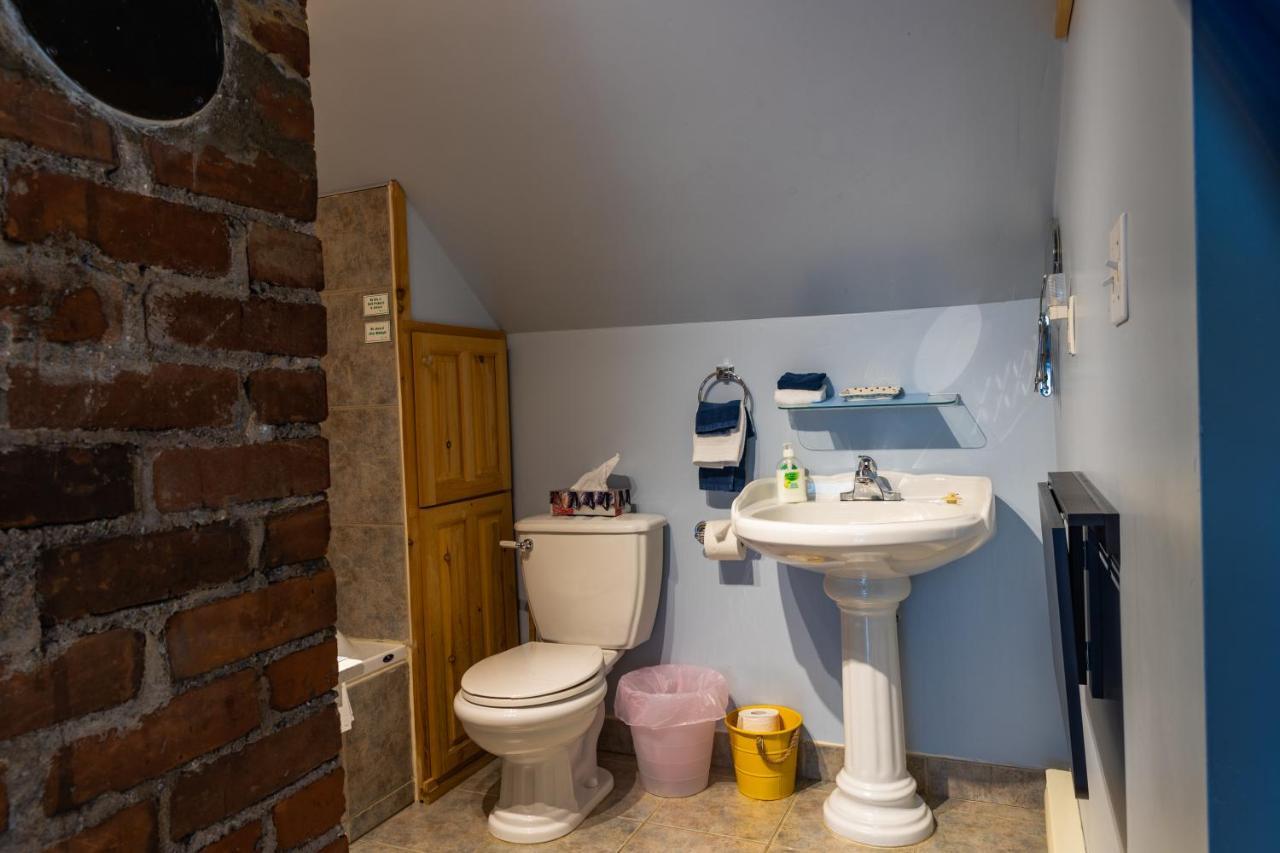 A Hidden Gem Bed And Breakfast Windsor Exteriér fotografie